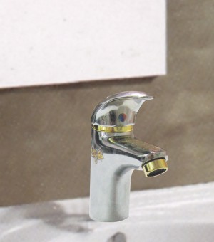 خلاط مغسلة كروم اتوماتيك فونا برازيلى ( نحت) خلاط مغسلة كروم اتوماتيك فونا برازيلى ( نحت)